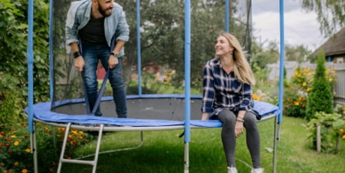 Trampolin Übungen für Anfänger – So startest du richtig zu Hause